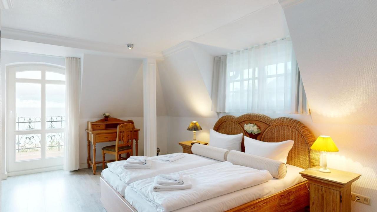 Fewo Direkt Am Strand Mit Meerblick Und Balkon,Villa Glueckspilz, Binz Eksteriør billede